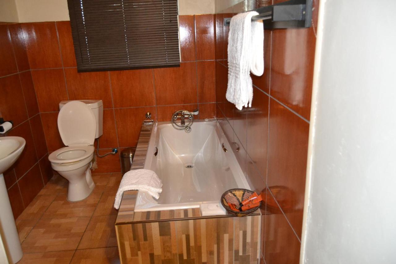 Chobe Sunset Chalets Lesoma 외부 사진
