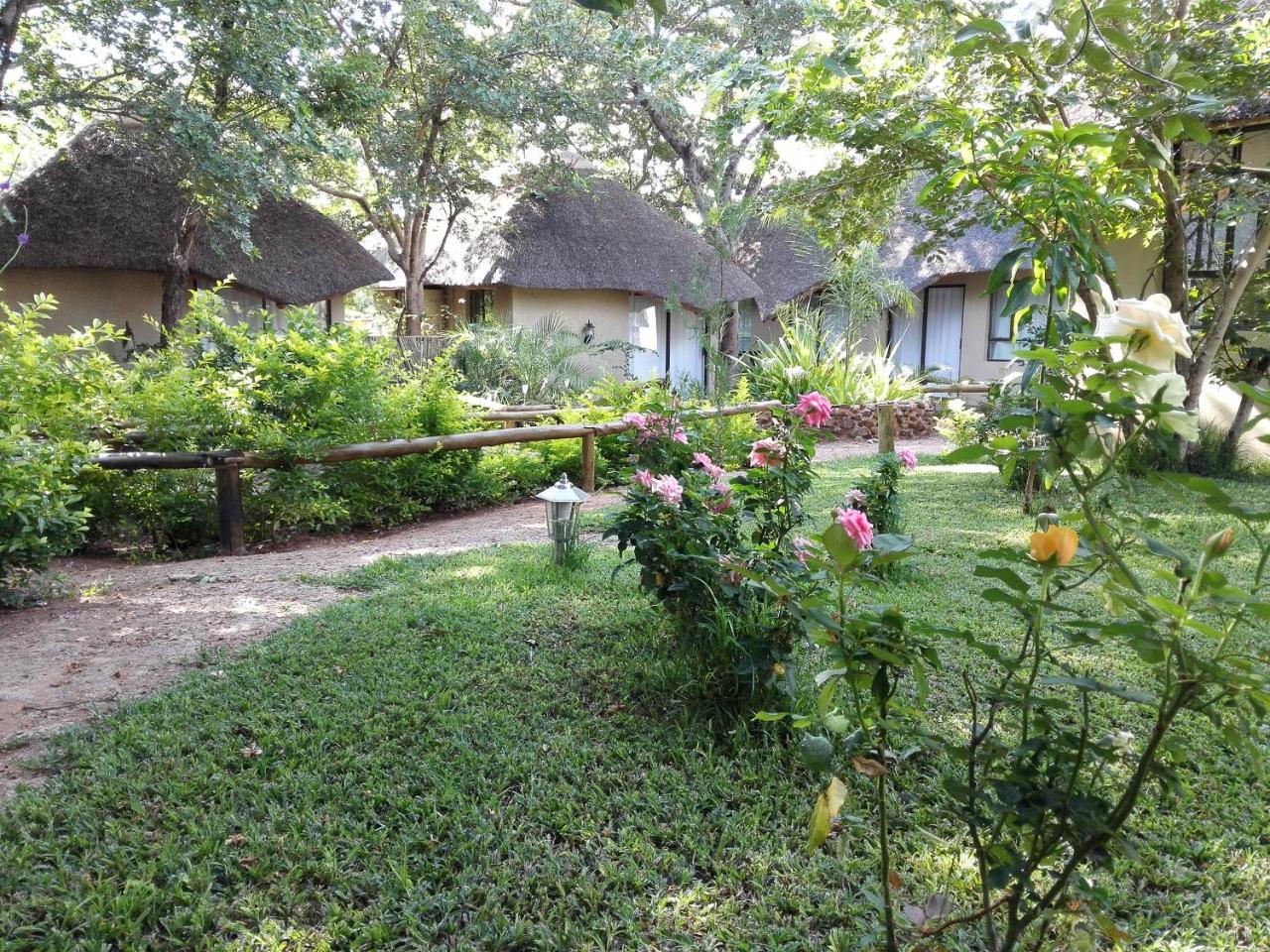 Chobe Sunset Chalets Lesoma 외부 사진