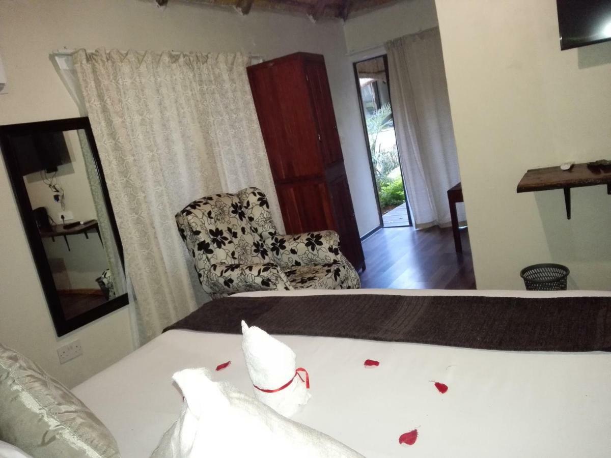 Chobe Sunset Chalets Lesoma 외부 사진